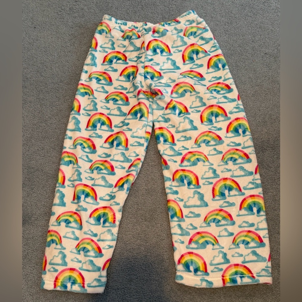 NWOT - Heartbreaker Super Soft Rainbow Print Kids Pajama Bottoms - Medium (8/10)